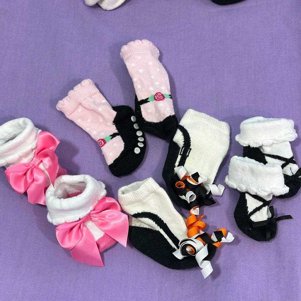 5 for $10 💜 0-3 month fancy sock lot